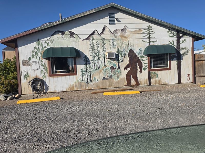 T & T Cafe exterior